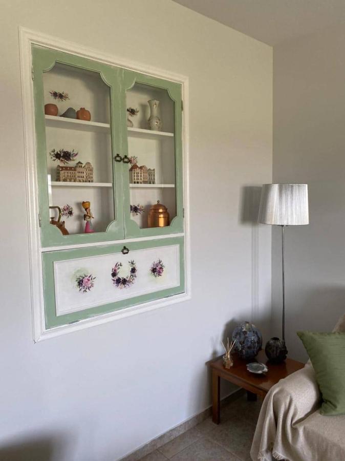 Polys Apartment And Paraskevi Studio With View Kayılar Dış mekan fotoğraf