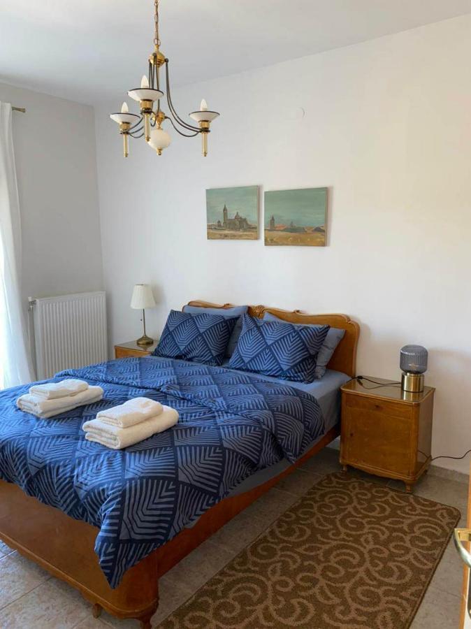 Polys Apartment And Paraskevi Studio With View Kayılar Dış mekan fotoğraf